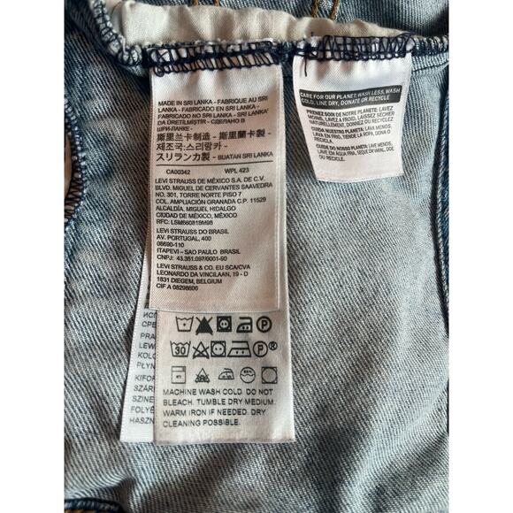 Levi Strauss & CO red tag jean jacket Women’s Large - Picture 11 of 13